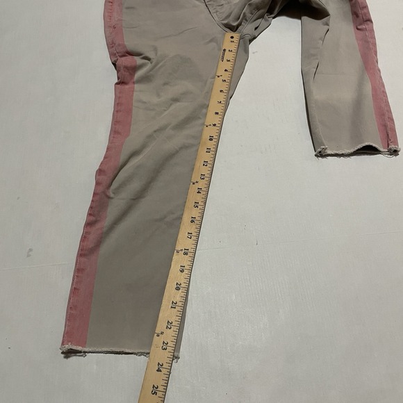 Mother Women 25 X 23 The Shaker Prep Ankle Fray Beige Pink Cropped USA Made Pant - Picture 5 of 9